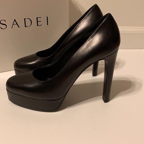 NEW $875 Casadei Leather Heels sz IT 38 - Picture 3 of 11
